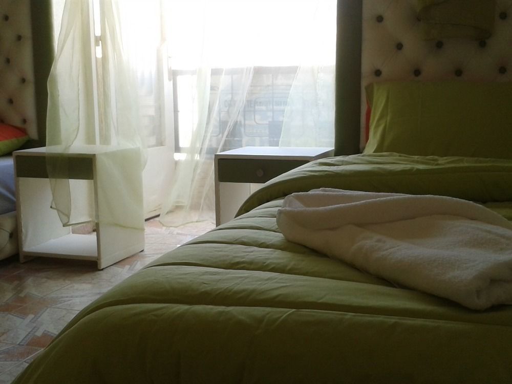 Hotel School Ersat אזרו מראה חיצוני תמונה